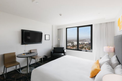 Voco Gold Coast, An IHG Hotel - Surfers Gold Coast 2