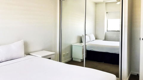 Oaks Townsville Gateway Suites - Surfers Gold Coast 5