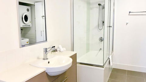 Oaks Townsville Gateway Suites - Surfers Gold Coast 7