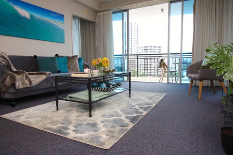 PeepSleep Chevron Towers - Surfers Gold Coast 26