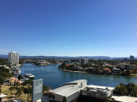 PeepSleep Chevron Towers - Surfers Gold Coast 25