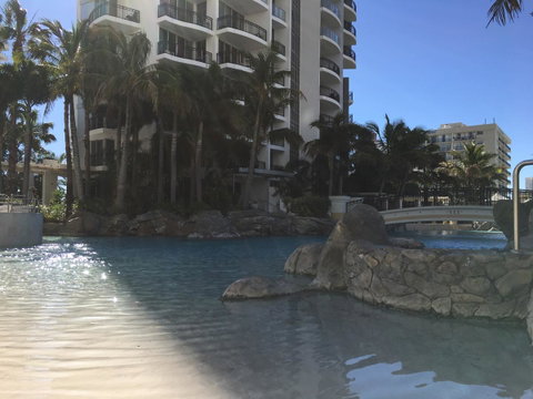 PeepSleep Chevron Towers - Surfers Gold Coast 40