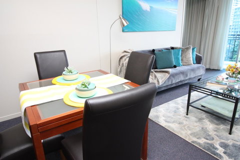 PeepSleep Chevron Towers - Surfers Gold Coast 30