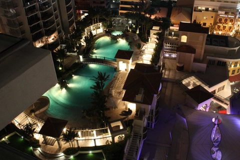PeepSleep Chevron Towers - Surfers Gold Coast 16