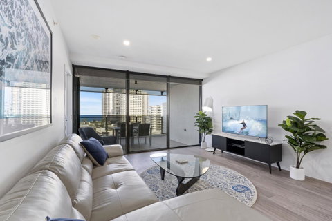 Circle On Cavill - Gclr - Surfers Gold Coast 6