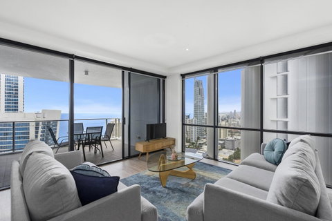 Circle On Cavill - Gclr - Surfers Gold Coast 40