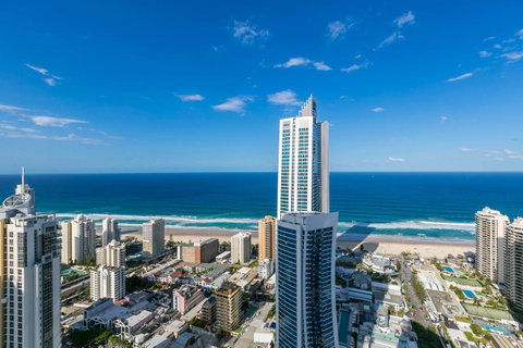 Circle On Cavill - Gclr - Surfers Gold Coast 10