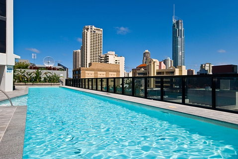 Circle On Cavill - Gclr - Surfers Gold Coast 37