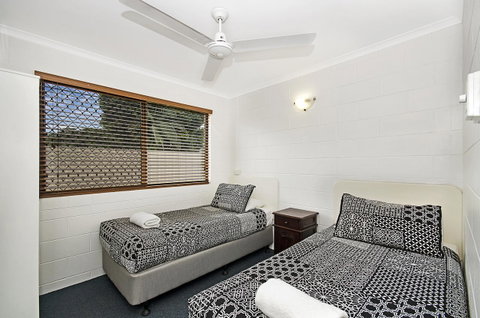 Townsville Holiday Apartments - Surfers Gold Coast 19