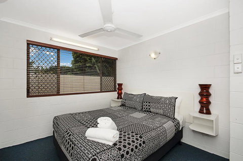 Townsville Holiday Apartments - Surfers Gold Coast 16
