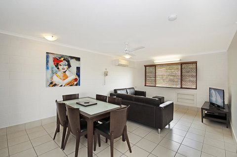 Townsville Holiday Apartments - Surfers Gold Coast 21