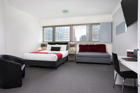 George Williams Hotel - Surfers Gold Coast 4
