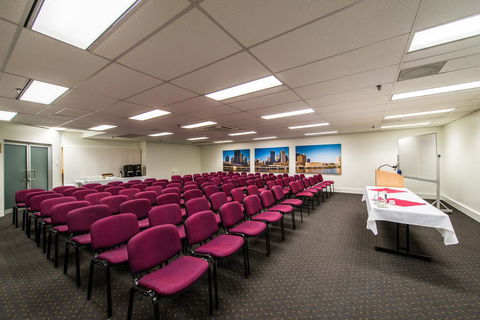 George Williams Hotel - Surfers Gold Coast 21