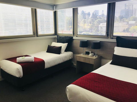 George Williams Hotel - Surfers Gold Coast 14