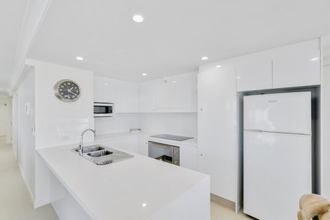 Moroccan Resort - HR Surfers Paradise - Surfers Gold Coast 9