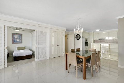 Moroccan Resort - HR Surfers Paradise - Surfers Gold Coast 32
