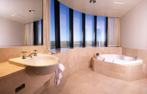 Crowne Plaza Surfers Paradise, An IHG Hotel - Surfers Gold Coast 19