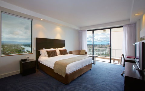 Crowne Plaza Surfers Paradise, An IHG Hotel - Surfers Gold Coast 13