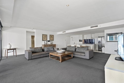 Circle On Cavill, Apartments And Sub Penthouses - We Accommodate - Surfers Gold Coast 19