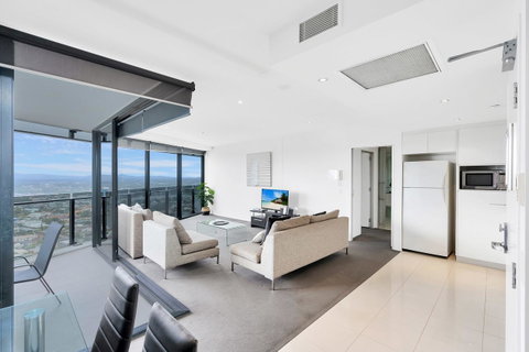 Circle On Cavill, Apartments And Sub Penthouses - We Accommodate - Surfers Gold Coast 14