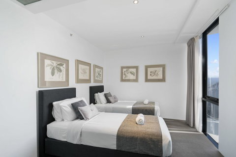 Circle On Cavill, Apartments And Sub Penthouses - We Accommodate - Surfers Gold Coast 15