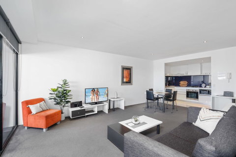 Circle On Cavill, Apartments And Sub Penthouses - We Accommodate - Surfers Gold Coast 6