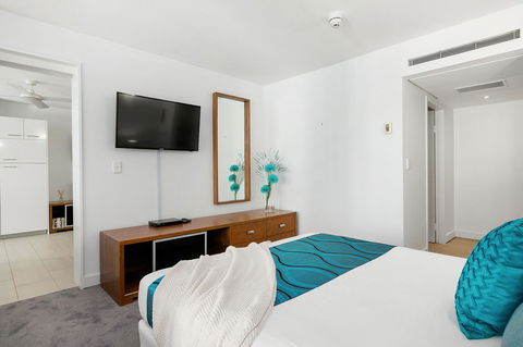 Palm Cove Beach Apartment - Surfers Gold Coast 15