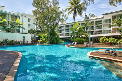 Palm Cove Beach Apartment - Surfers Gold Coast 0