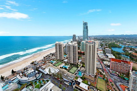 H Star Residences-- Paradise Stayz - Surfers Gold Coast 19