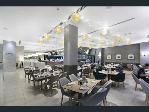 H Star Residences-- Paradise Stayz - Surfers Gold Coast 14
