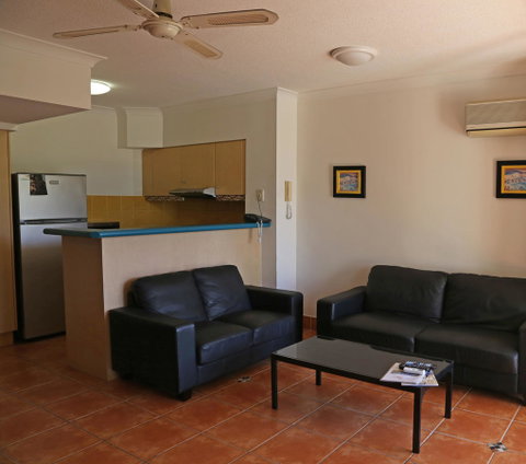 Aruba Beach Resort - Surfers Gold Coast 21