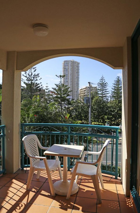 Aruba Beach Resort - Surfers Gold Coast 22