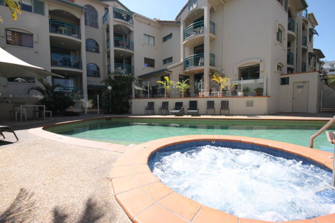 Aruba Beach Resort - Surfers Gold Coast 12