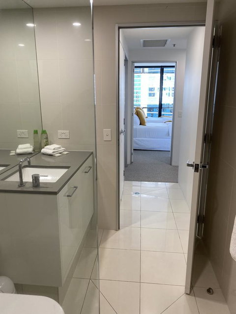 Circle On Cavill 2, 3, 4 & 5 Bedroom SkyHomes & SUB PENTHOUSES By Gold Coast Holidays - Surfers Gold Coast 2