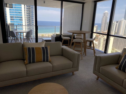 Circle On Cavill 2, 3, 4 & 5 Bedroom SkyHomes & SUB PENTHOUSES By Gold Coast Holidays - Surfers Gold Coast 8