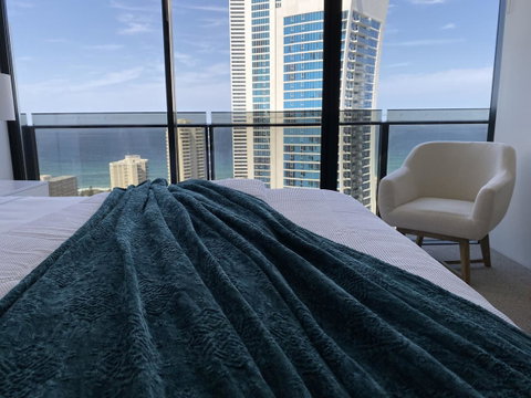 Circle On Cavill 2, 3, 4 & 5 Bedroom SkyHomes & SUB PENTHOUSES By Gold Coast Holidays - Surfers Gold Coast 13