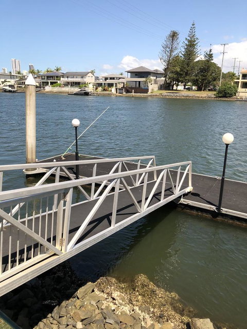 Riverfront Dream - Surfers Gold Coast 25