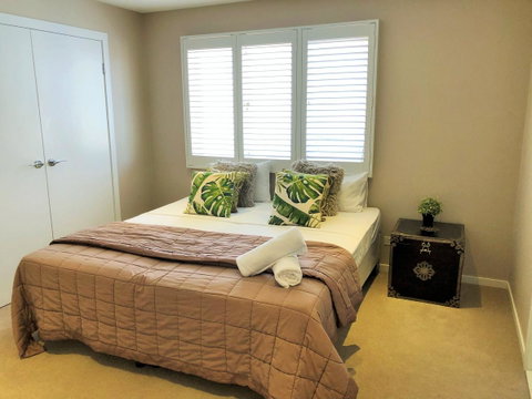 Riverfront Dream - Surfers Gold Coast 20