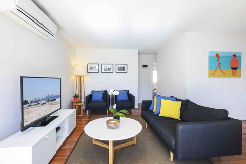 Sandbox Apartments - Surfers Gold Coast 24