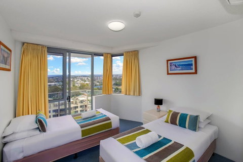 Catalina Resort - Surfers Gold Coast 8