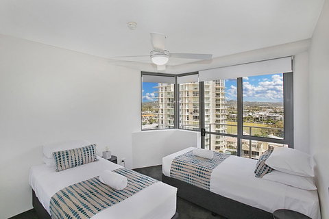 Catalina Resort - Surfers Gold Coast 27