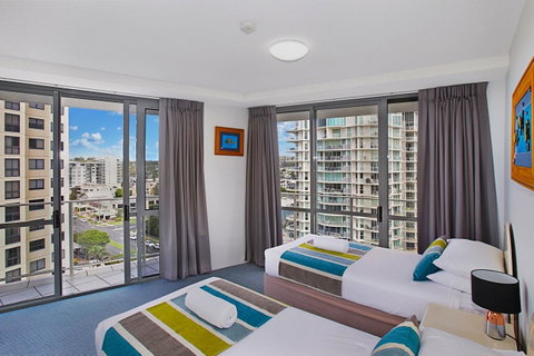 Catalina Resort - Surfers Gold Coast 10