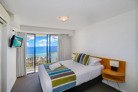 Catalina Resort - Surfers Gold Coast 12
