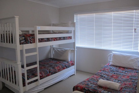 Grangewood Court Apartments - Surfers Gold Coast 25