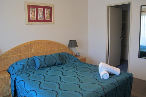 Grangewood Court Apartments - Surfers Gold Coast 29