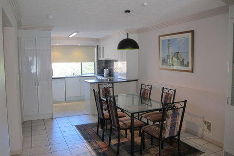 Grangewood Court Apartments - Surfers Gold Coast 23