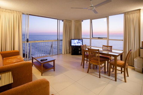 Chateau Beachside Resort - Surfers Gold Coast 21