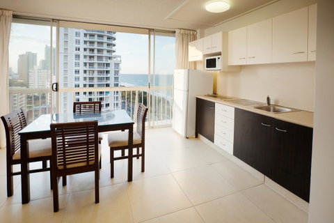 Chateau Beachside Resort - Surfers Gold Coast 16