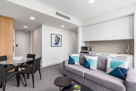 Essence Suites Taringa - Surfers Gold Coast 36