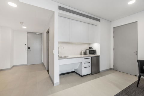 Essence Suites Taringa - Surfers Gold Coast 15